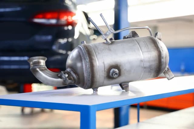 Na czym polega wypalanie DPF i dlaczego jest tak ważne dla silnika? Na czym polega wypalanie DPF i dlaczego jest tak ważne dla silnika?