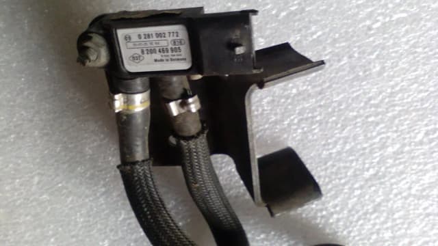 Uszkodzony czujnik różnicy ciśnień DPF – objawy, które mogą zaskoczyć Uszkodzony czujnik różnicy ciśnień DPF – objawy, które mogą zaskoczyć