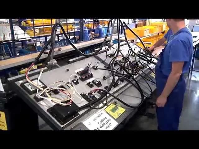 Montaż wiązek elektrycznych: uniknij najczęstszych błędów i wyzwań Montaż wiązek elektrycznych: uniknij najczęstszych błędów i wyzwań